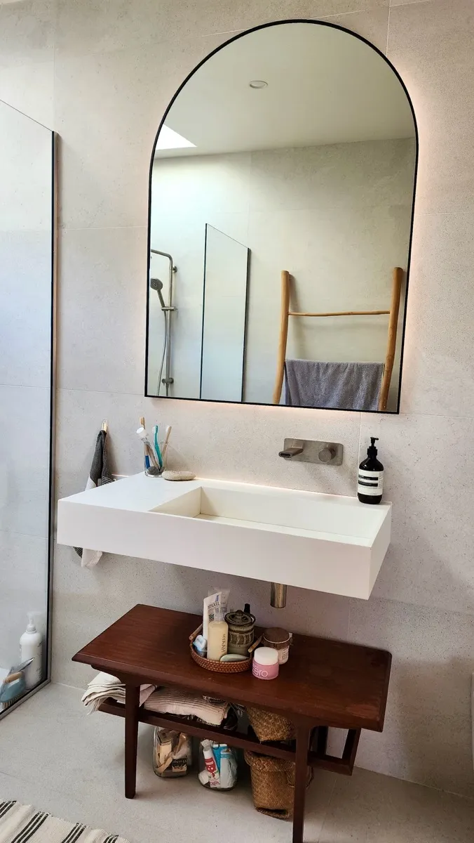 Bathroom mirror Mangaroa house Steinemann Builders Construction Design 165856