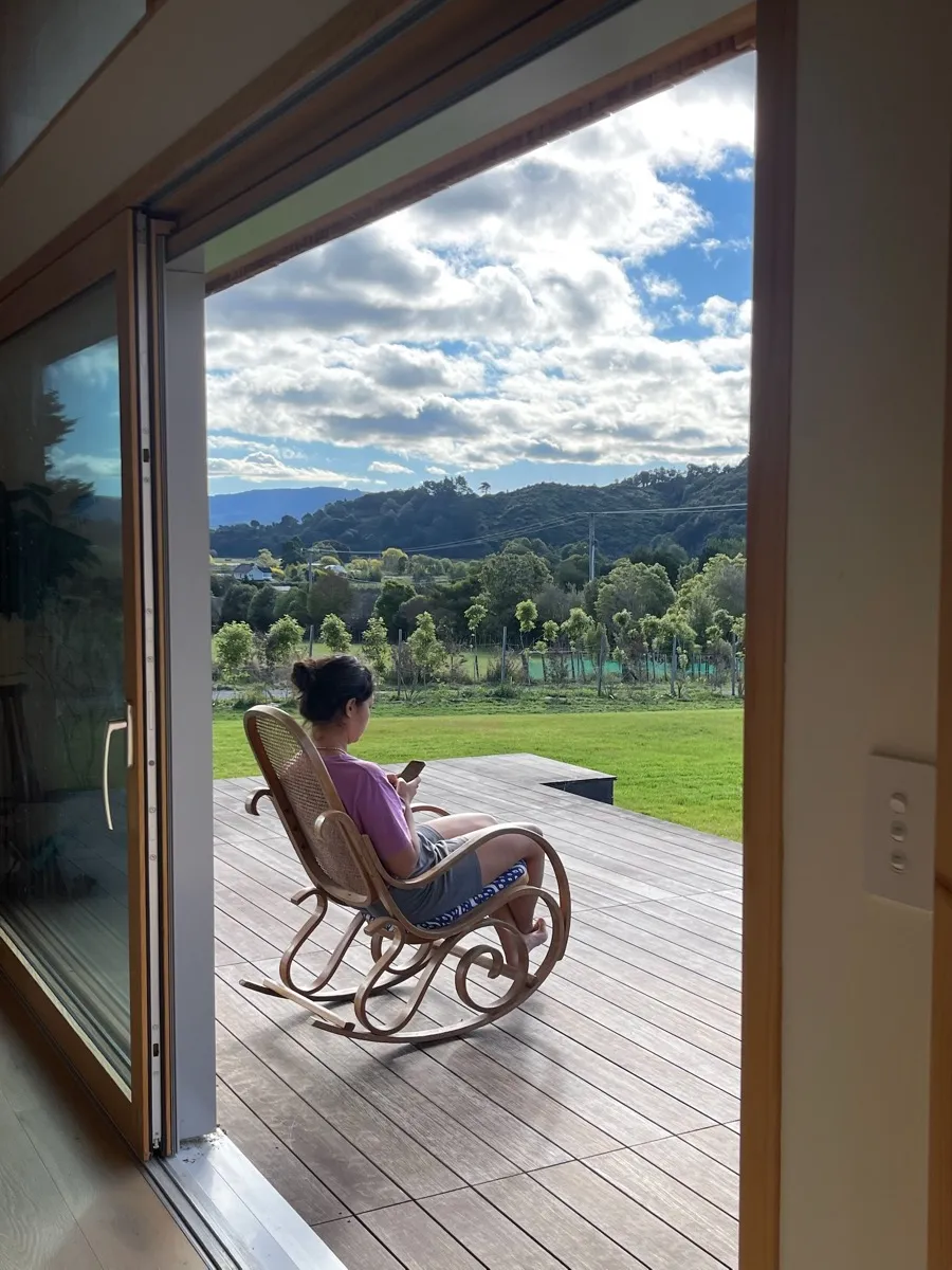 Deck rocking chair Mangaroa house Steinemann Builders Construction Design