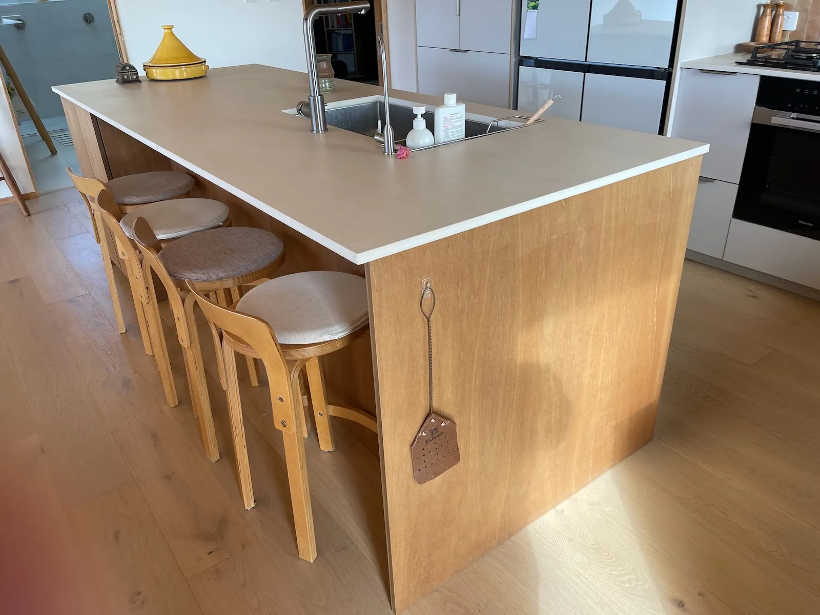 Kitchen bench Deck WS Mangaroa house Steinemann Builders Construction Design