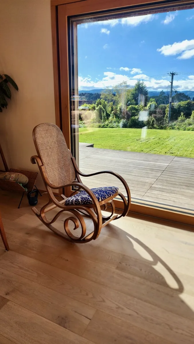 Rocking chair Mangaroa house Steinemann Builders Construction Design 164034