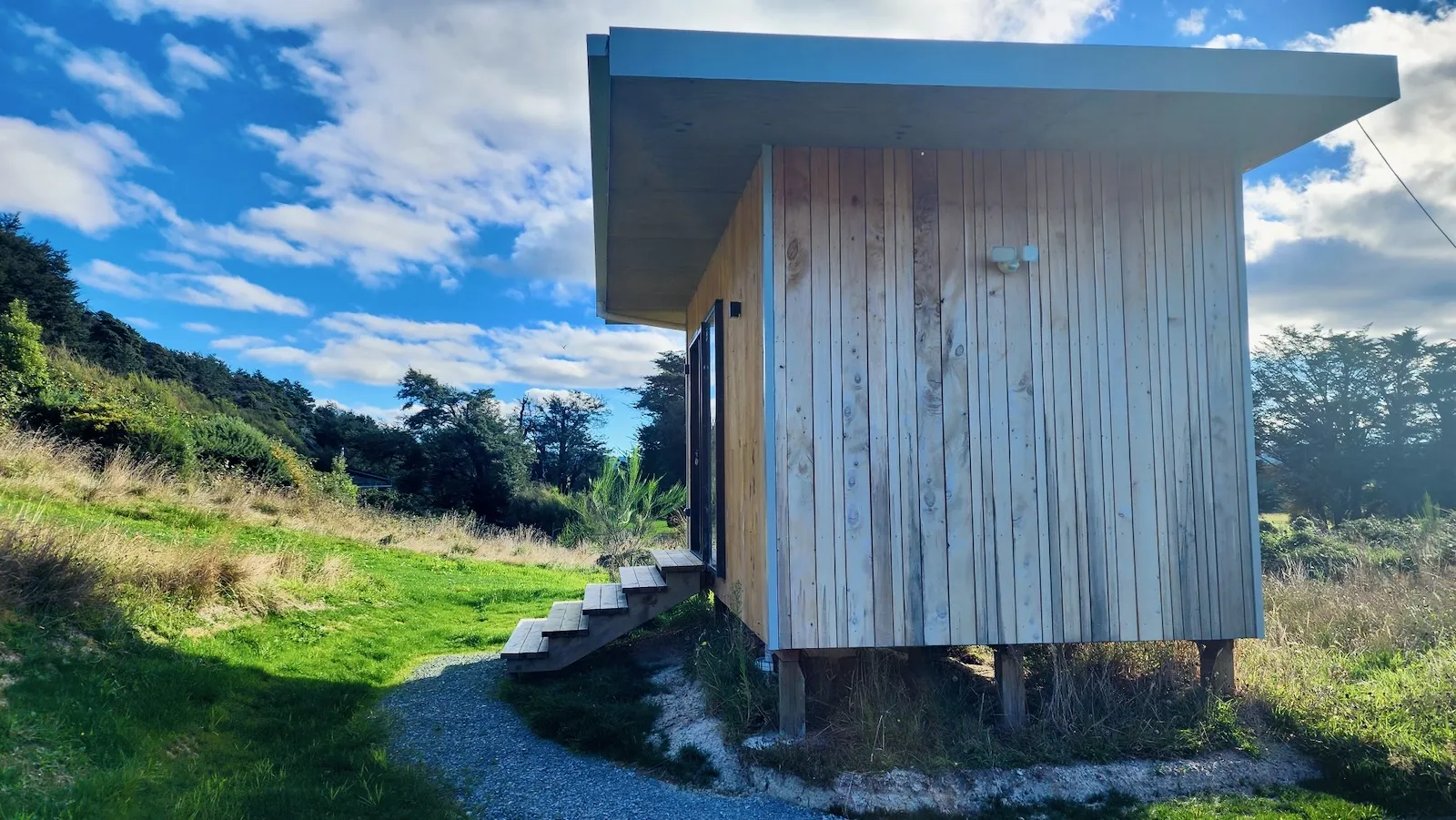 Studio side Mangaroa house Steinemann Builders Construction Design